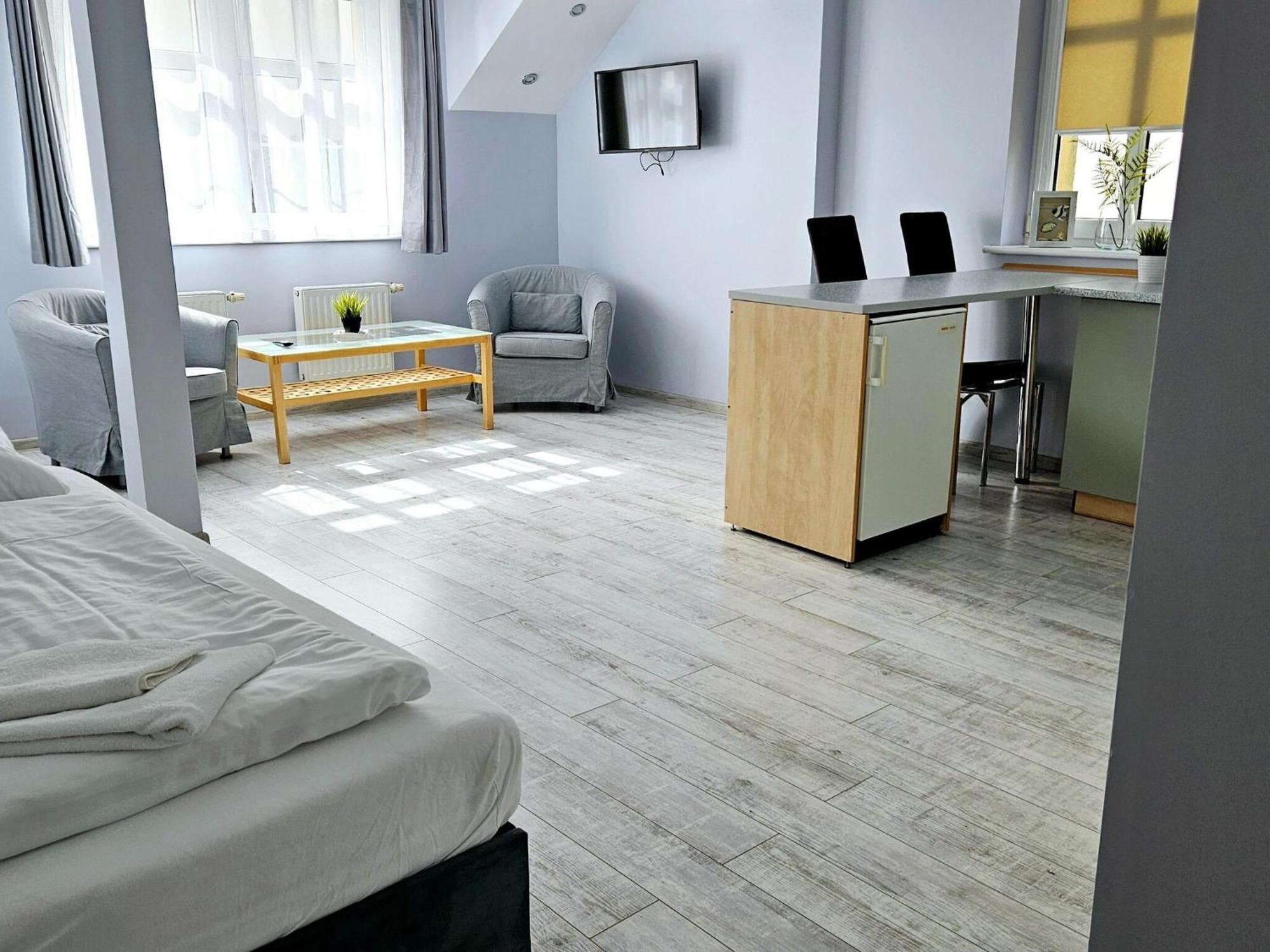 Holiday Home In Kolczewo With The Private Pool 220 Qm エクステリア 写真