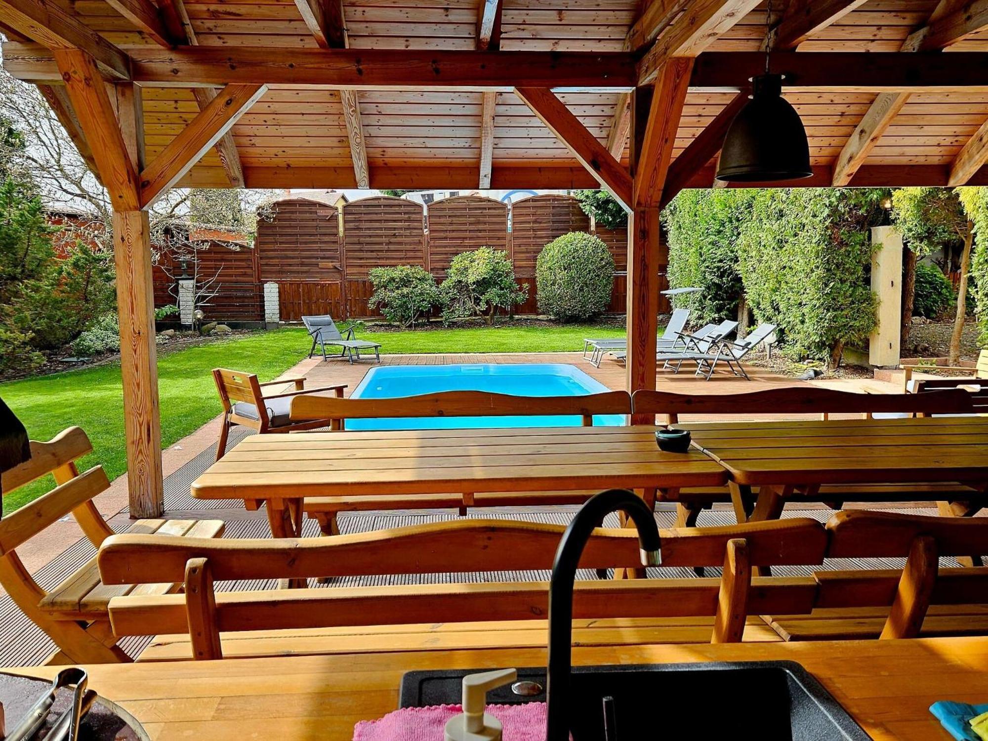 Holiday Home In Kolczewo With The Private Pool 220 Qm エクステリア 写真